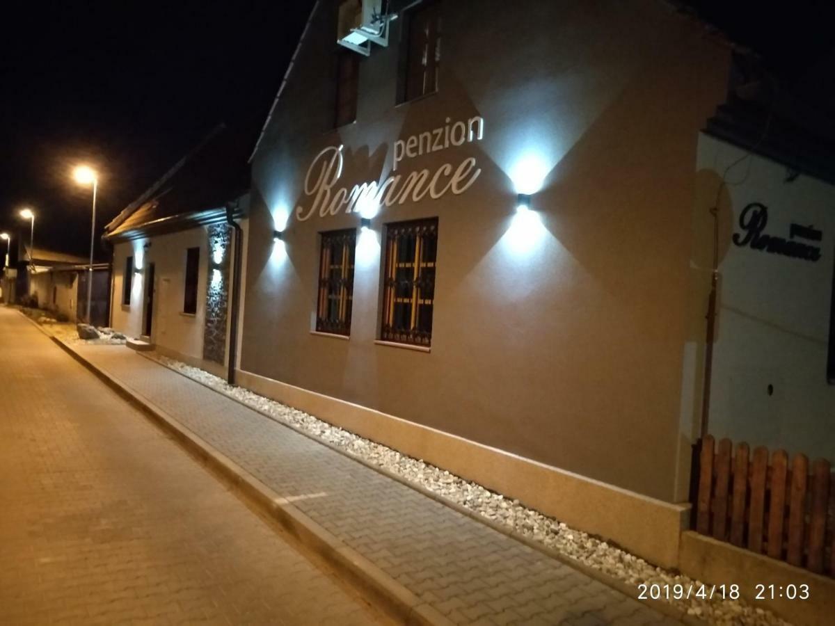 Penzion Romance Břeclav Eksteriør billede